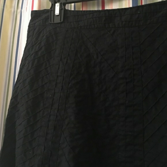 GAP Textured Cotton A-line Skirt - Picture 3 of 4